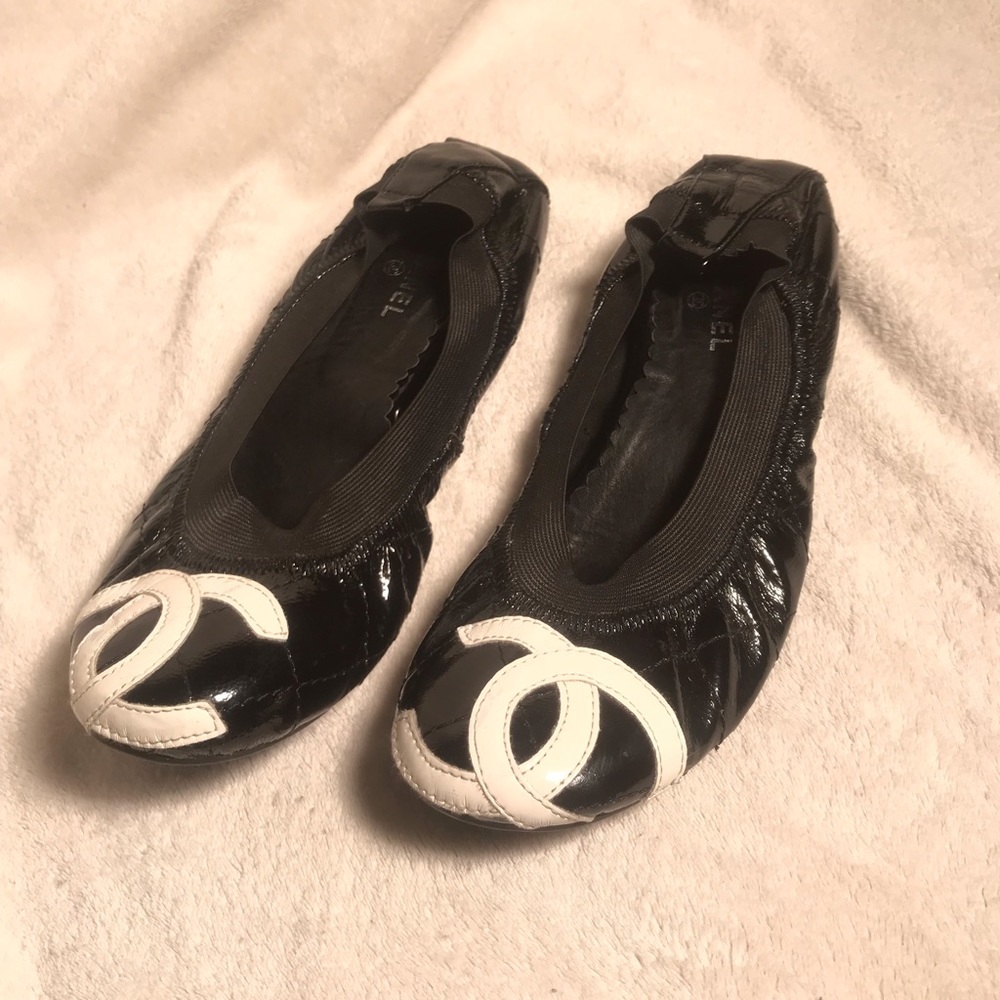 Chanel Ballerina flats
